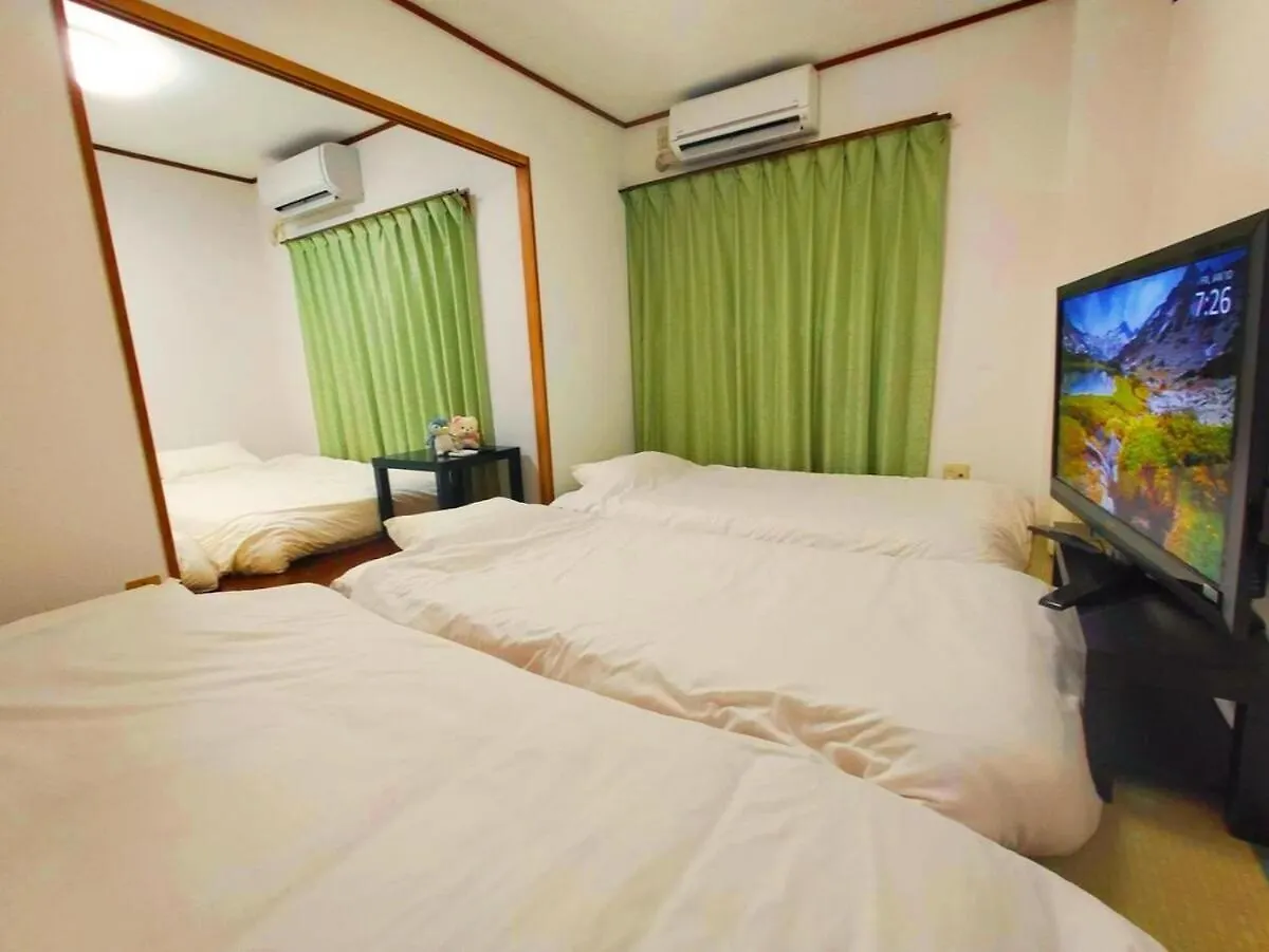 Secret Base Shin-Imamiya Apartment Osaka 0*,
